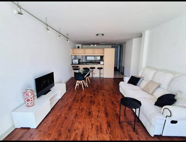 2 BEDROOM APARTMENT FOR SALE IN CLAREMONT UPPER